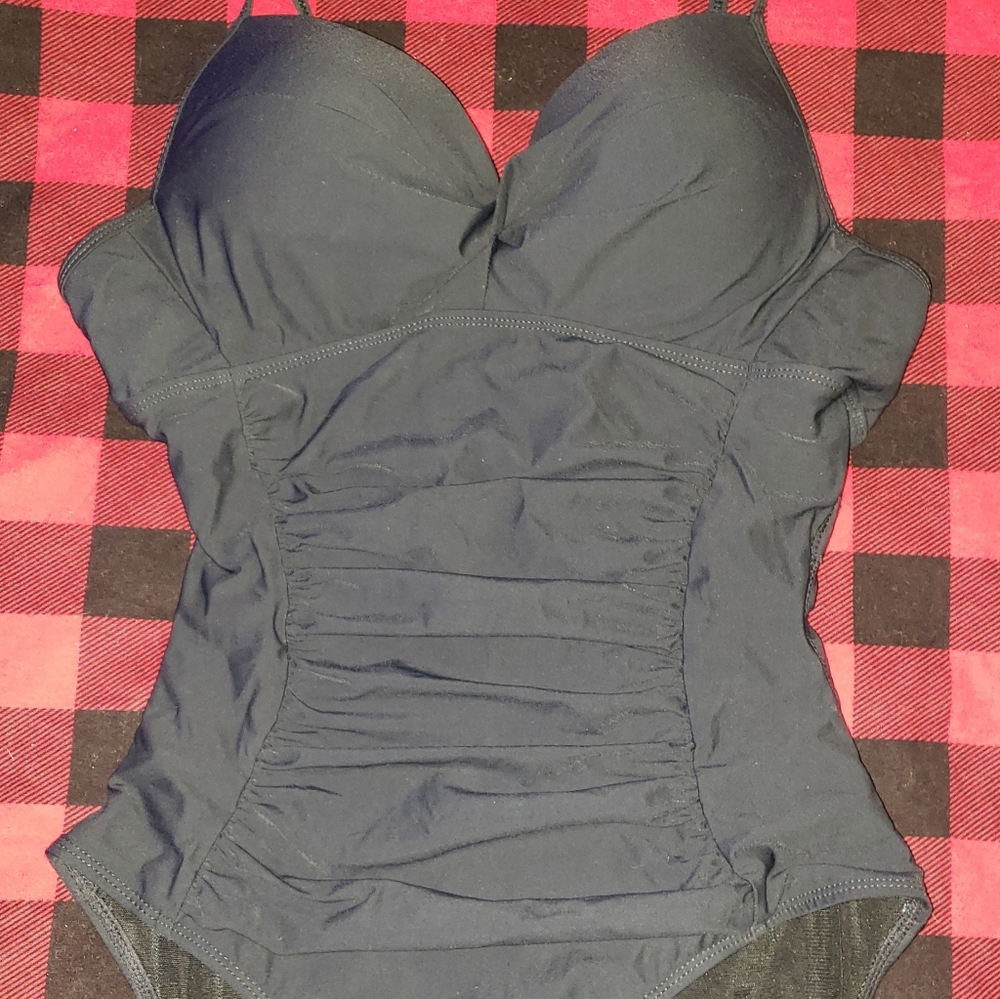 SPANX SWIMWEAR